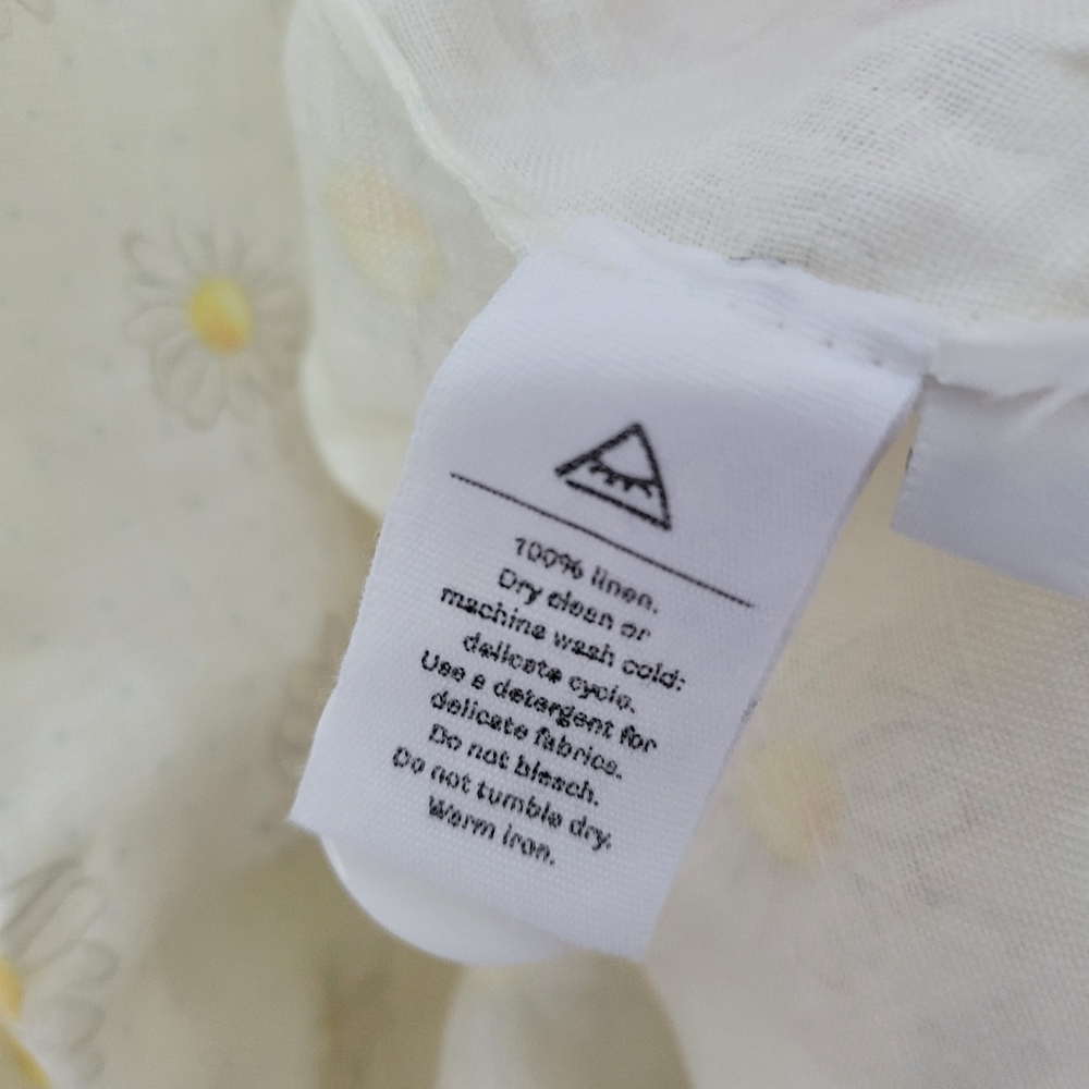 Sleeper Marie 100% linen daisy print mini dress, small - Picture 14 of 15